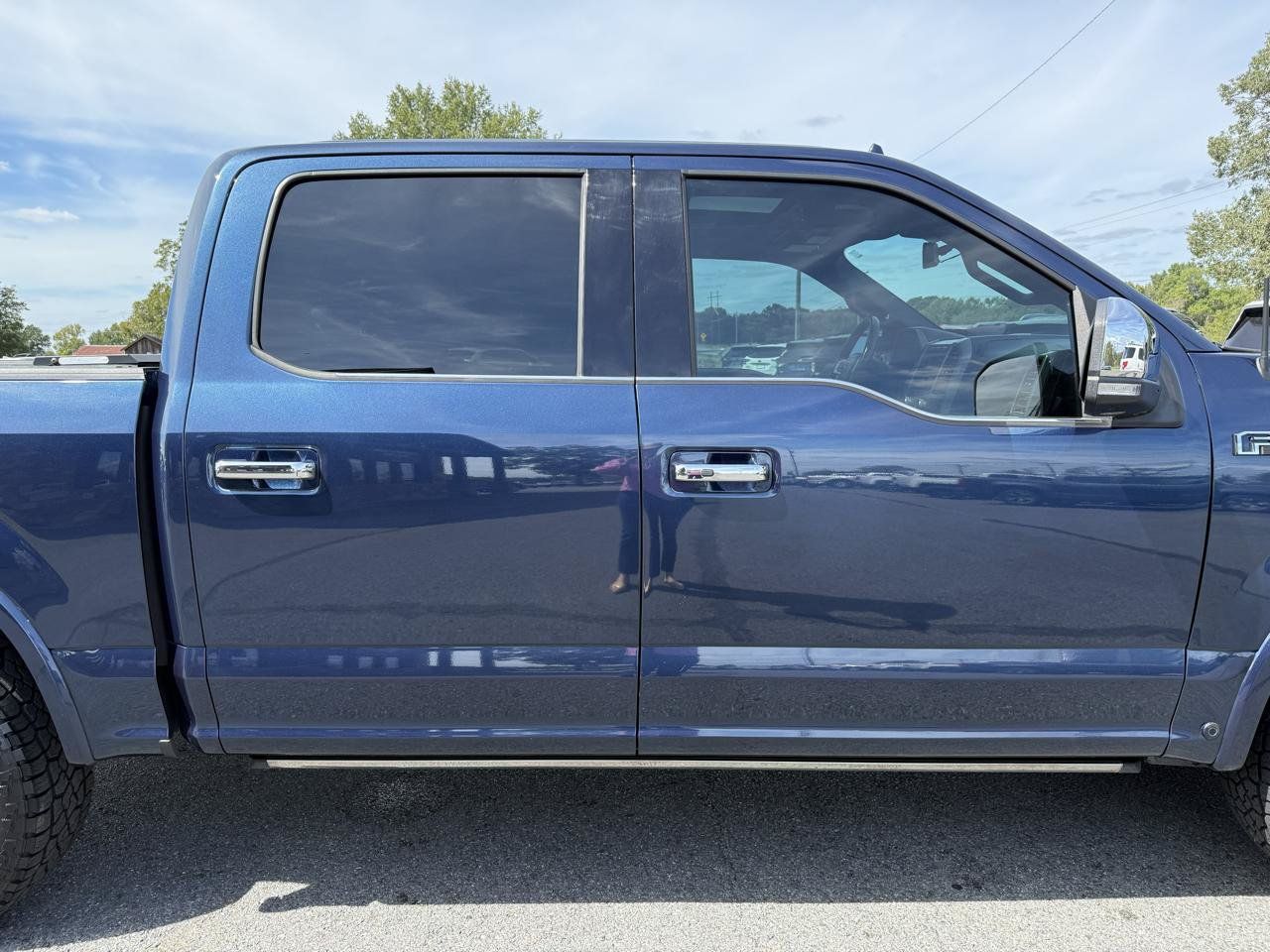 Used 2019 Ford F150 Platinum w/ Equipment Group 701A Luxury AWD/4WD image 44