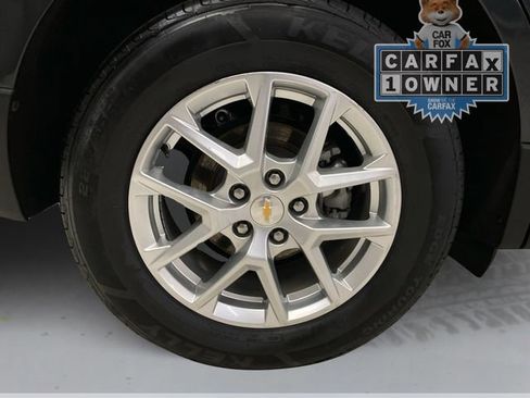 Used 2022 Chevrolet Equinox LT w/ Driver Convenience Package image 16
