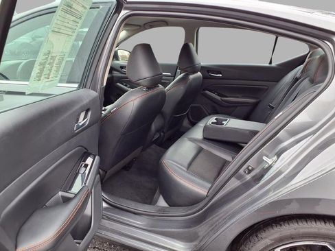 Certified 2024 Nissan Altima 2.5 SR image 26