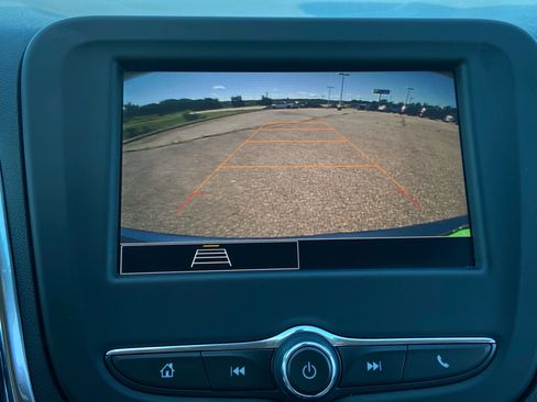 Used 2024 Chevrolet Equinox LT AWD/4WD image 24