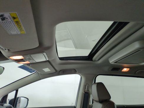 Certified 2026 Honda Odyssey Touring image 24