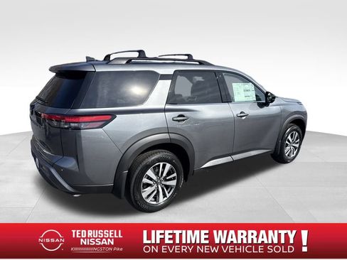 New 2026 Nissan Pathfinder SL FWD image 6