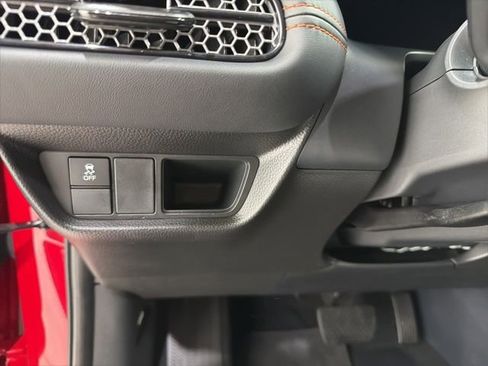Used 2025 Honda HR-V Sport image 12