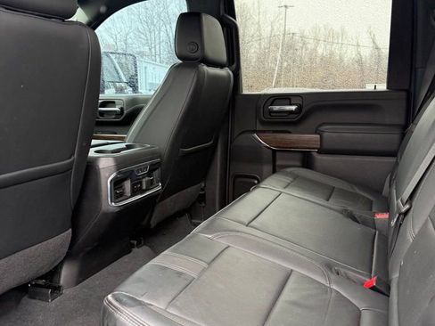 Used 2023 Chevrolet Silverado 2500 High Country w/ Safety Package II image 17