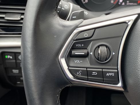 Used 2023 Acura RDX w/ Technology Package AWD/4WD image 32