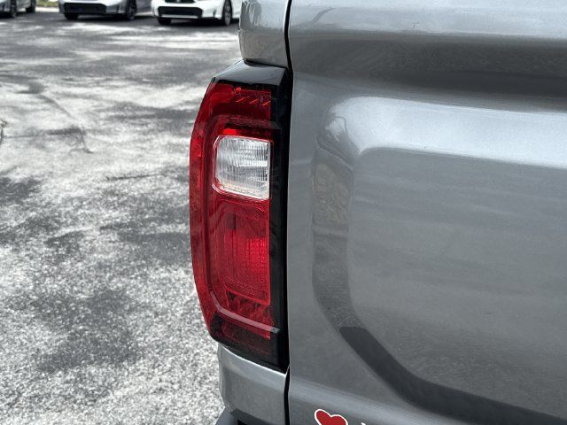 Used 2023 GMC Canyon Elevation w/ Elevation Premium Package AWD/4WD image 15