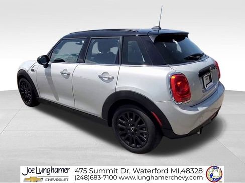 Used 2016 MINI Cooper 4-Door Hardtop FWD image 7