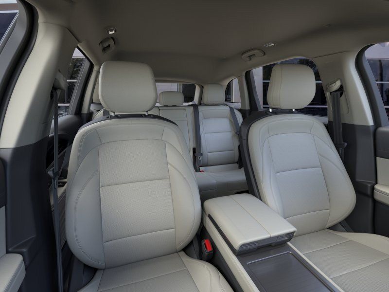 New 2026 Lincoln Nautilus Premier AWD/4WD image 10