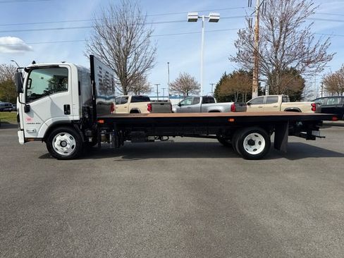 New 2025 Chevrolet Low Cab Forward 4500 XD image 9