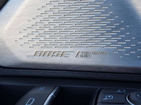 Used 2025 GMC Acadia Denali w/ Super Cruise Package image 20