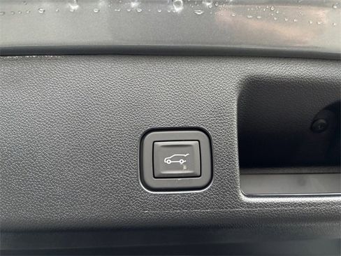 New 2026 Chevrolet Equinox EV RS image 35