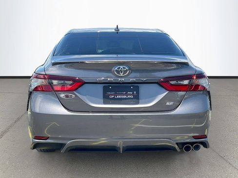 Used 2024 Toyota Camry SE w/ Convenience Package FWD image 6