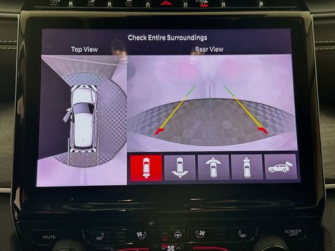 Used 2023 Jeep Grand Cherokee L Limited w/ Luxury Tech Group II image 23