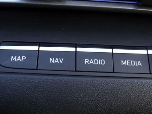 Used 2024 Hyundai Elantra SEL w/ Convenience Package FWD image 40