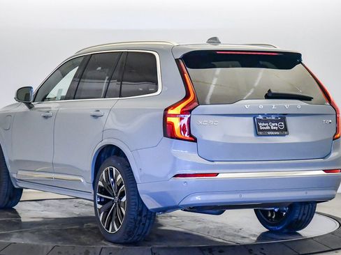New 2026 Volvo XC90 T8 Plus w/ Protection Package AWD/4WD image 2