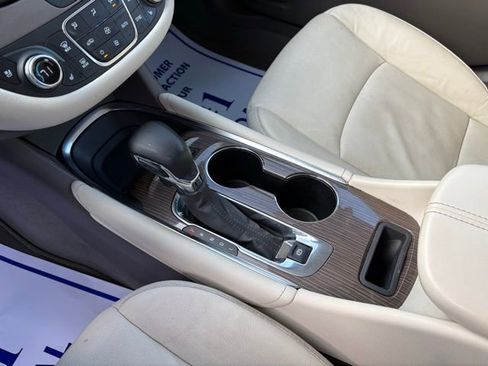 Used 2024 Chevrolet Malibu LT image 22