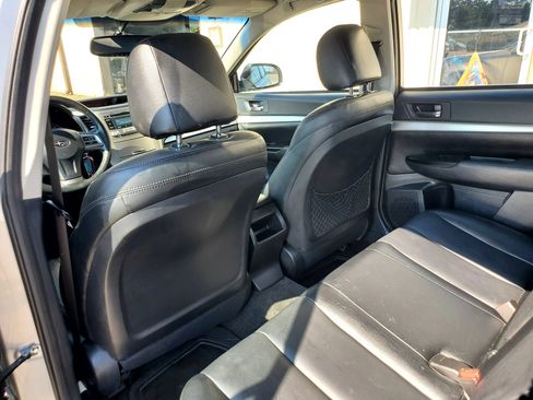 Used 2012 Subaru Legacy 2.5i Premium AWD/4WD image 32