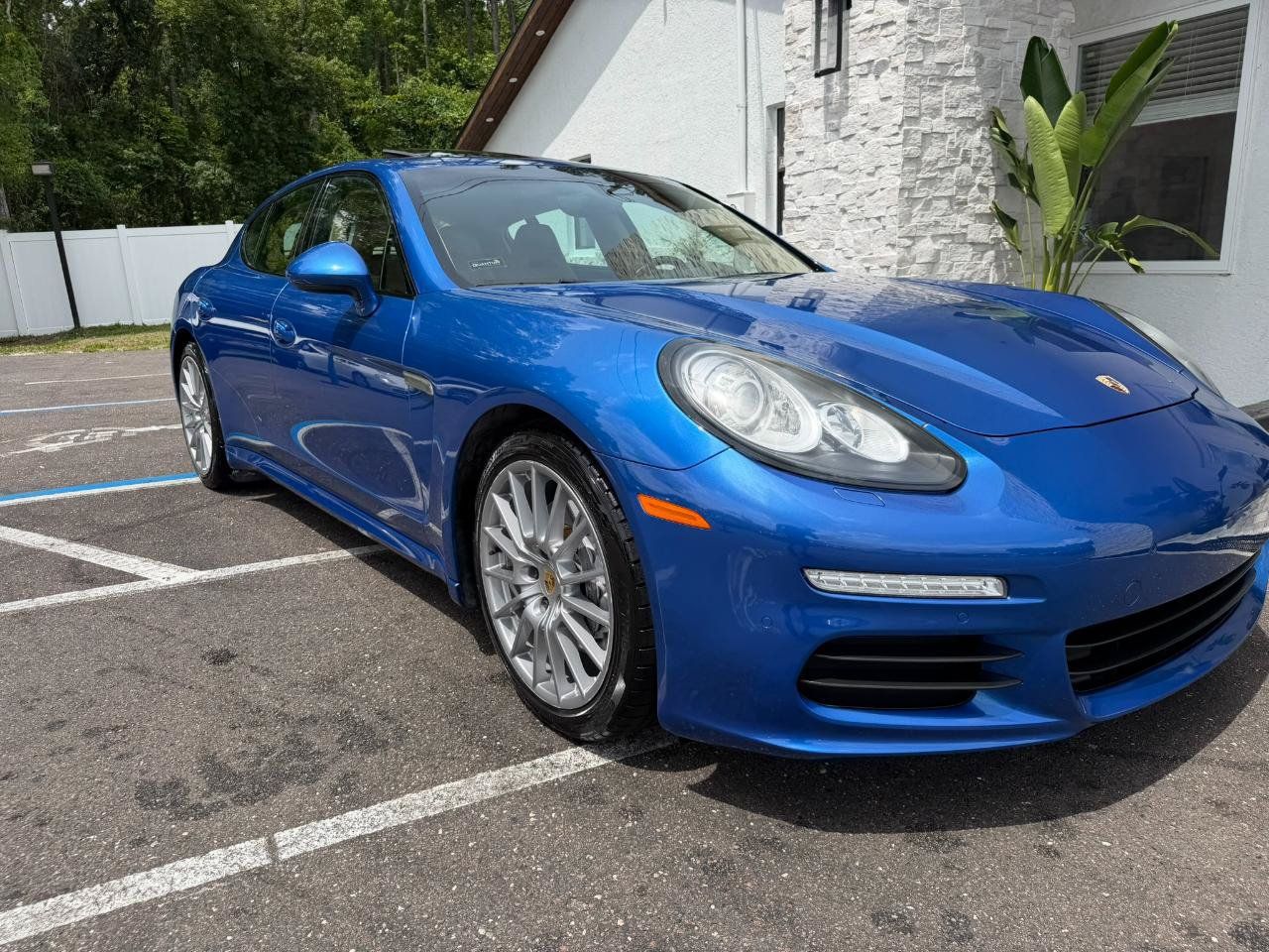 Used 2015 Porsche Panamera 4 AWD/4WD image 20