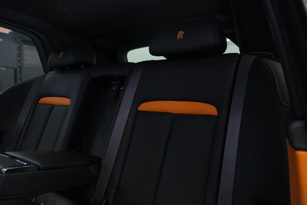 Used 2026 Rolls-Royce Cullinan AWD/4WD image 45