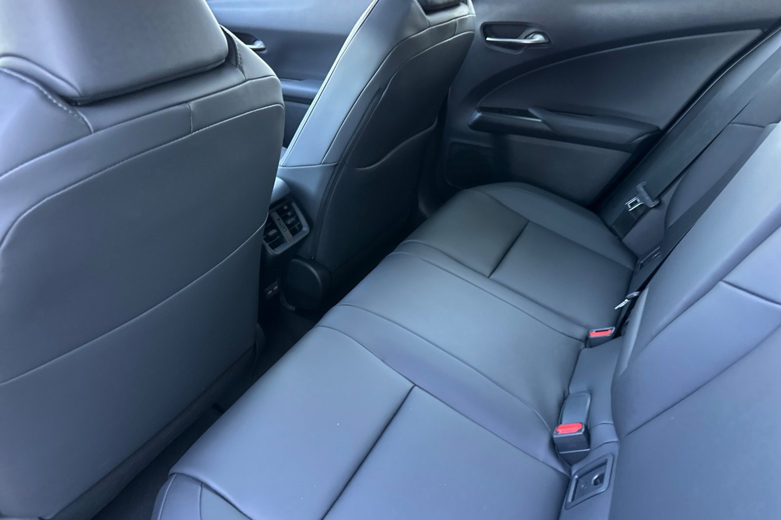 New 2026 Lexus UX 300h AWD w/ Accessory Package (2T) image 23