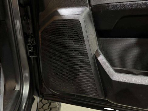 Used 2019 RAM 1500 Classic SLT image 48