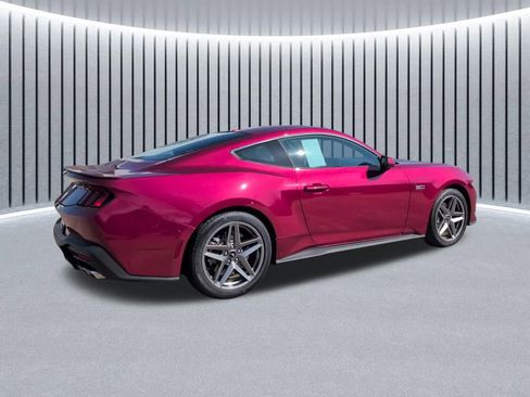 Used 2025 Ford Mustang GT image 7