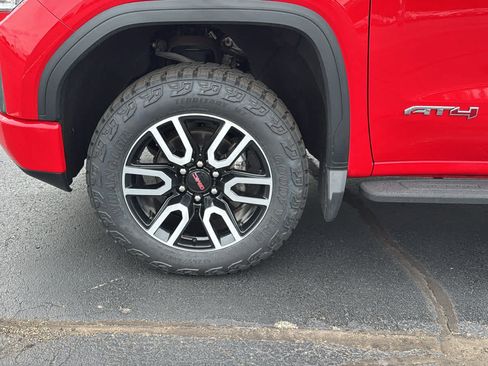Certified 2021 GMC Sierra 1500 AT4 w/ AT4 Preferred Package AWD/4WD image 32