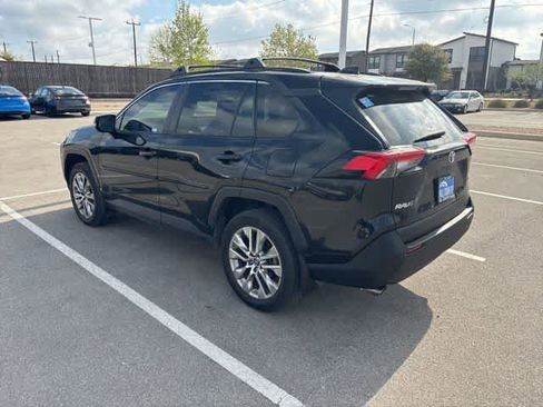 Used 2024 Toyota RAV4 XLE Premium image 3