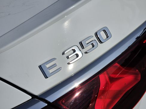 Used 2025 Mercedes-Benz E 350 E 350 image 12