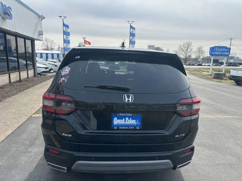 Certified 2023 Honda Pilot Elite image 6