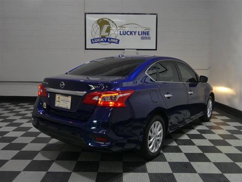 Used 2018 Nissan Sentra SV image 10