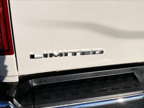 Certified 2019 RAM 3500 Limited image 13