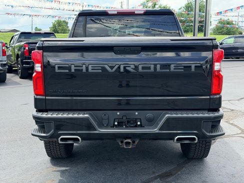 Used 2022 Chevrolet Silverado 1500 LT Trail Boss w/ Bed Protection Package AWD/4WD image 6