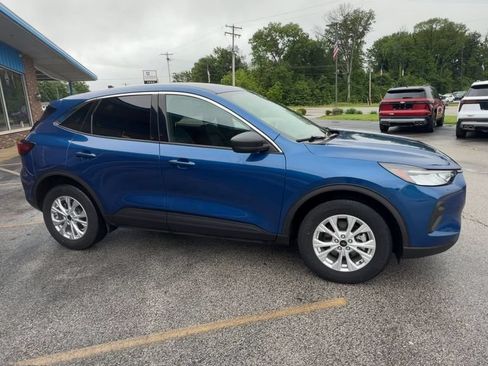 Used 2023 Ford Escape Active AWD/4WD image 9