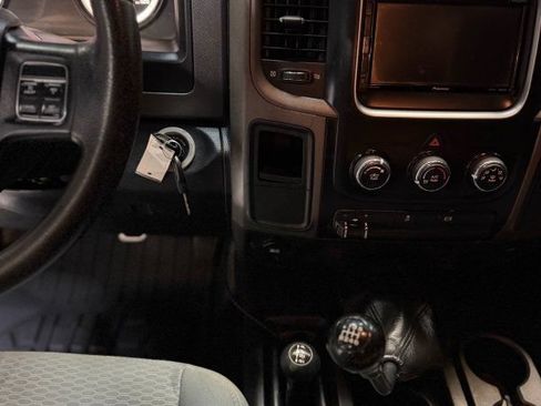 Used 2014 RAM 3500 Tradesman w/ Chrome Appearance Group AWD/4WD image 10