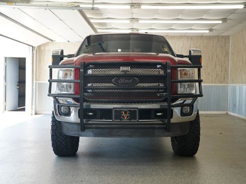 Used 2015 Ford F250 King Ranch w/ FX4 Off-Road Package AWD/4WD image 2