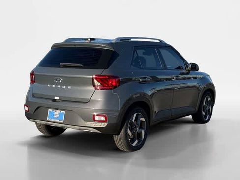 New 2026 Hyundai Venue SEL image 5