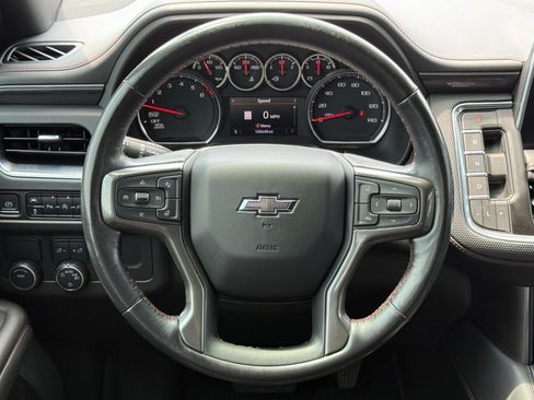 Used 2021 Chevrolet Tahoe RST w/ Luxury Package RWD image 17