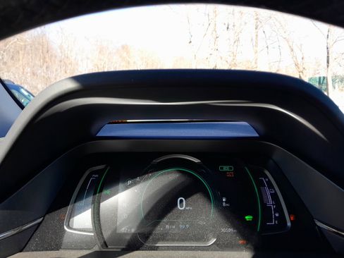 Used 2022 Hyundai Ioniq Limited image 20