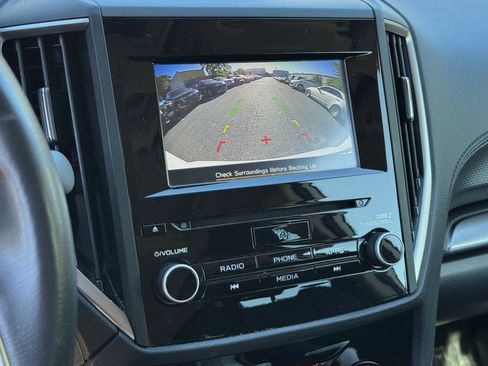 Used 2023 Subaru Forester Premium image 21