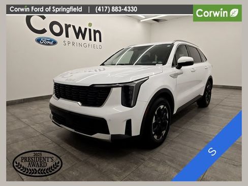 Used 2024 Kia Sorento S FWD image 1