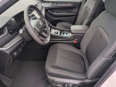 New 2026 Jeep Grand Cherokee Laredo X image 12