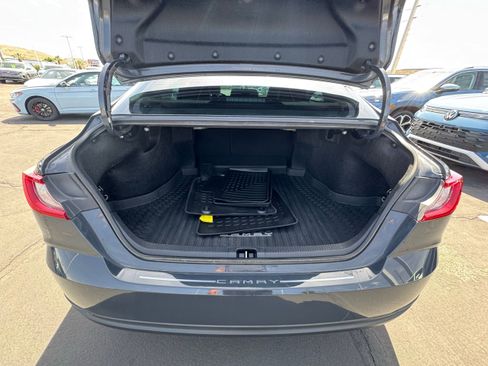 Used 2025 Toyota Camry LE image 14
