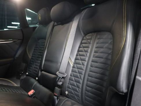 Used 2022 Maserati Levante F Tributo image 18