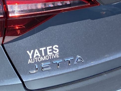 Used 2024 Volkswagen Jetta SE FWD image 26