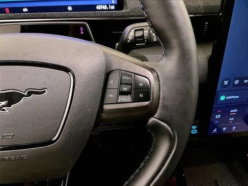 Used 2022 Ford Mustang Mach-E Premium AWD/4WD image 18