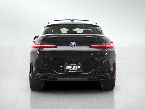 Used 2022 BMW X4 M40i AWD/4WD image 4