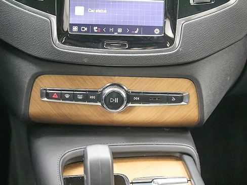 Used 2023 Volvo XC90 B6 Plus w/ Protection Package Premier image 30