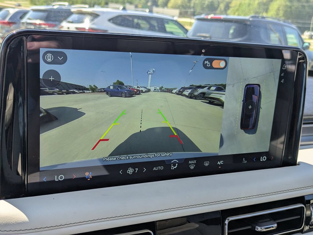 Used 2026 Lincoln Aviator 2WD image 17