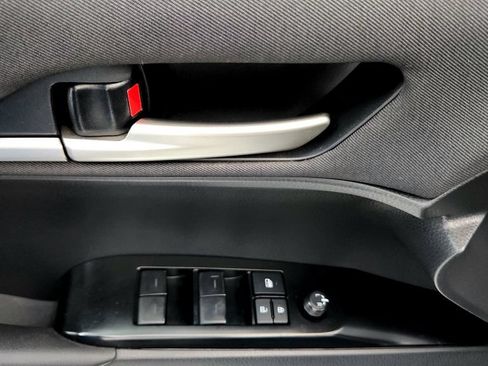 Used 2025 Toyota Camry LE FWD image 23